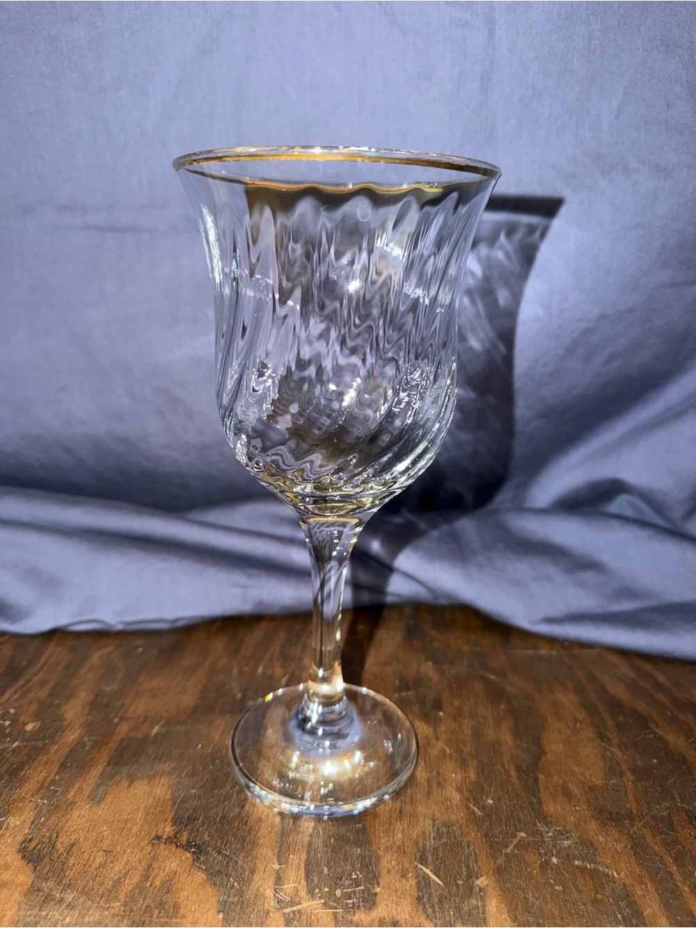 Vintage Optic Swirl Wine Goblet Gold Rim Clear Glass 7.5” Replacement Stemware
